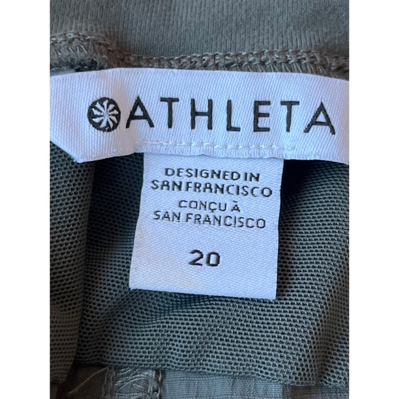 Athleta green Harbor Cargo Capri Pants Drawstring Waist Zip Pockets Size 20 - Picture 10 of 11